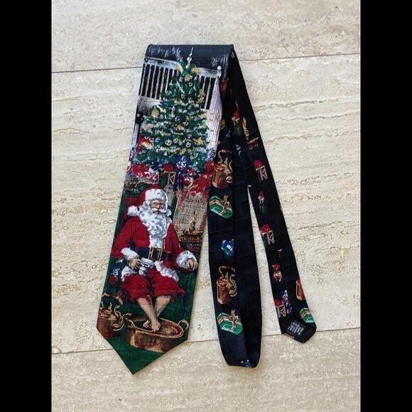 HALLMARK Christmas Santa MEN Necktie‎ Tie - Picture 1 of 3